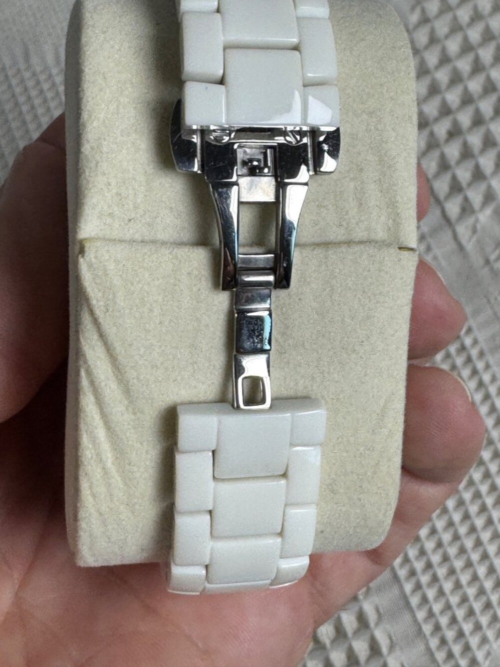 Michael Kors MK5079 Womens White Acrylic Band Watch MOP & Crystal Embellished - Picture 7 of 12
